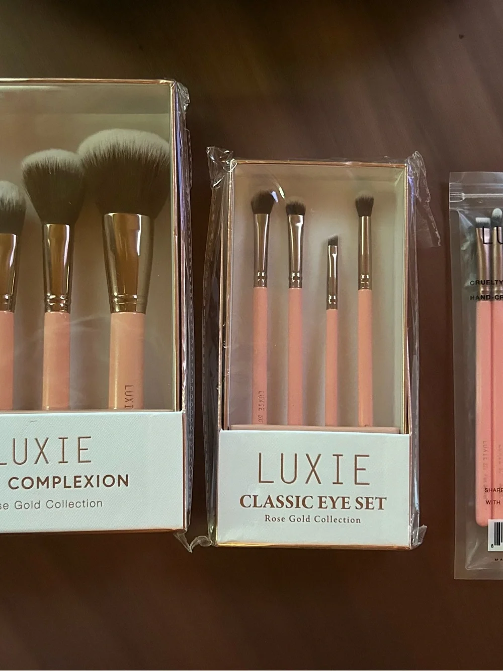 LUXIE ROSE GOLD BRUSHES BUNDLE